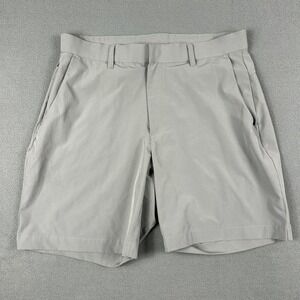 Fabletics Shorts Mens 32 Gray Golf Pockets Performance Stretch